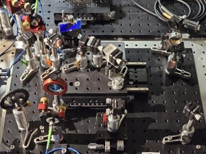 Frequency lens using multiple diffraction on a diffraction grating The light pulse is transformed in a frequency analogous to the light beam passing through the real lens fot M Lipka, Uniwersytet Warszawski CREDIT Micha Lipka, University of Warsaw